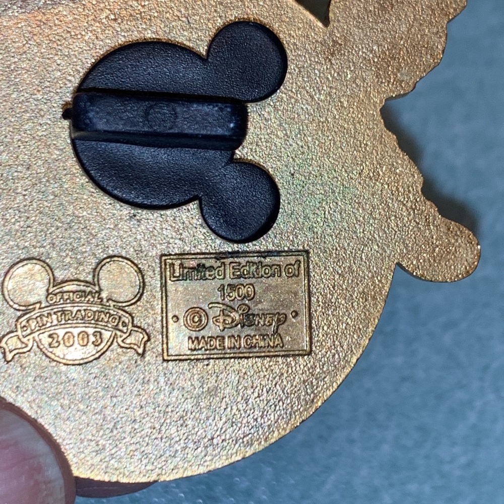 LIMITED EDITION- Disney Earth Day Pin 2003 - Picture 4 of 6